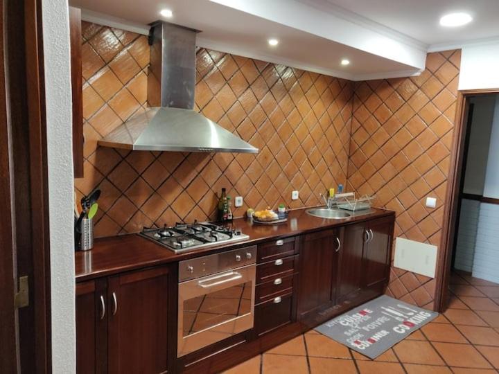Guestready - Charming Accents Near The Beach Apartment Сесимбра Екстериор снимка